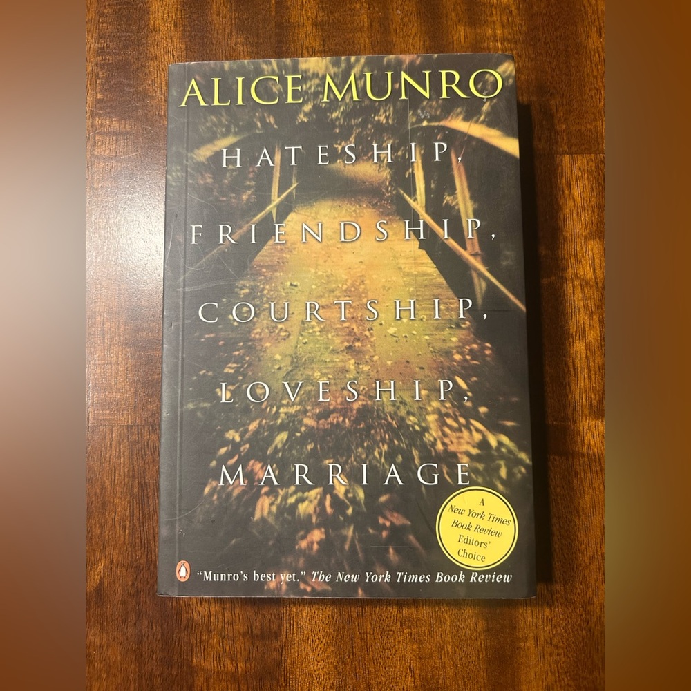 ✨ 4/$25 – Alice Munro Book - Hateship, Friendship, Courtship, Loveship, Marriage